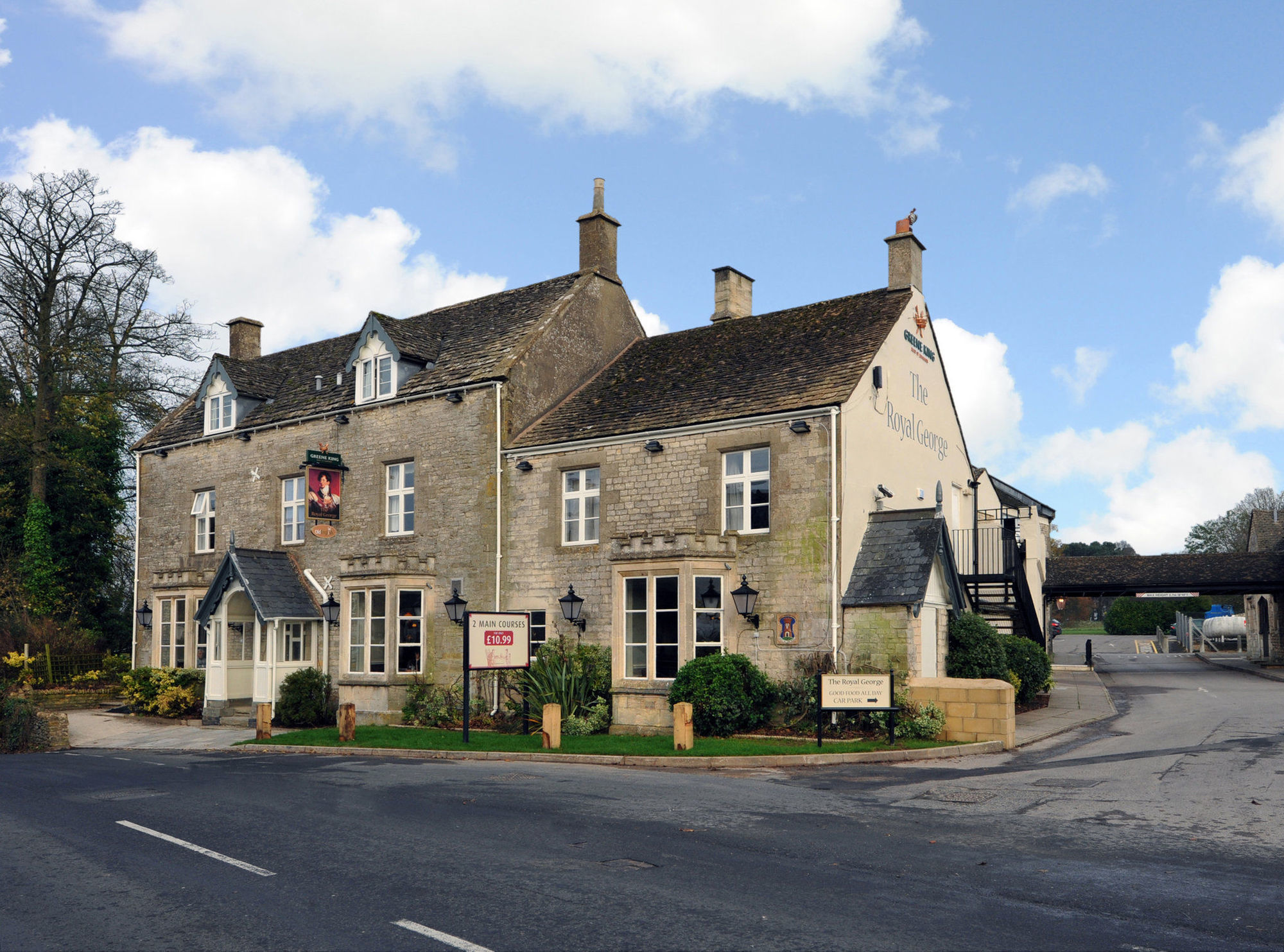 Royal George Hotel By Greene King Inns Birdlip Exterior foto